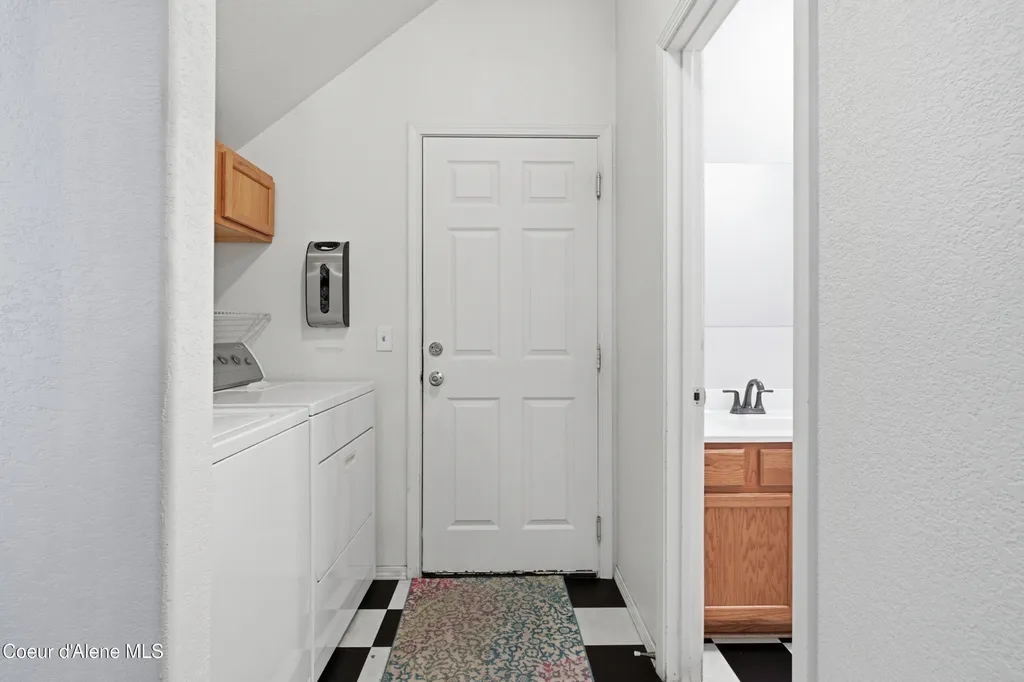 1201 Spruce Street Sandpoint ID 83864