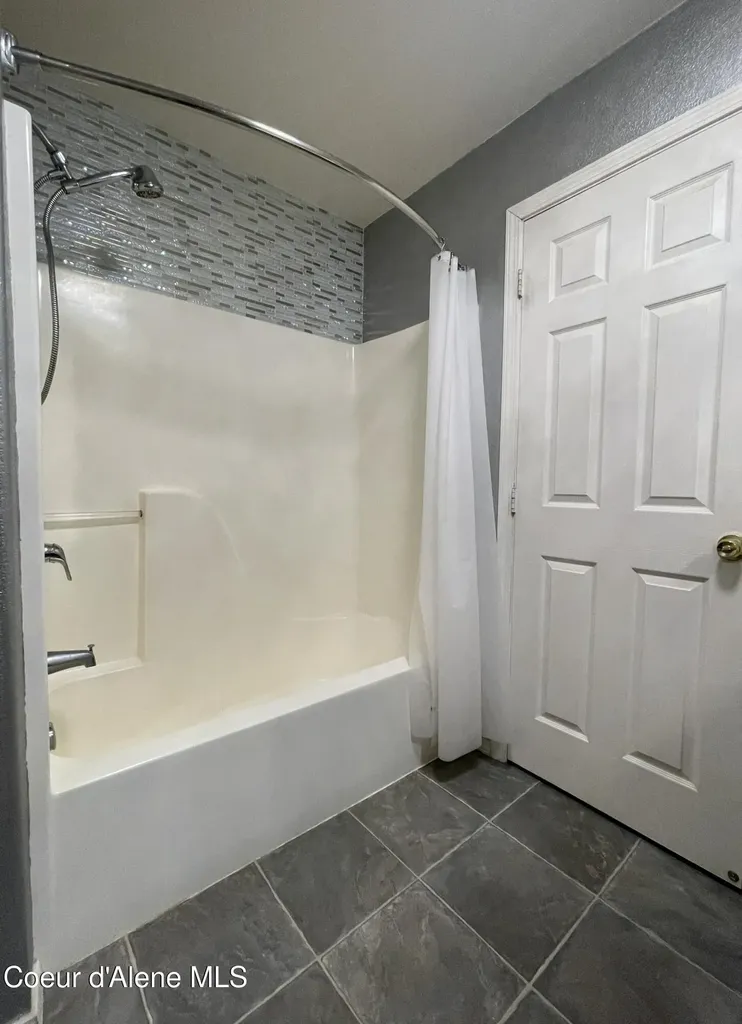 1201 Spruce Street Sandpoint ID 83864