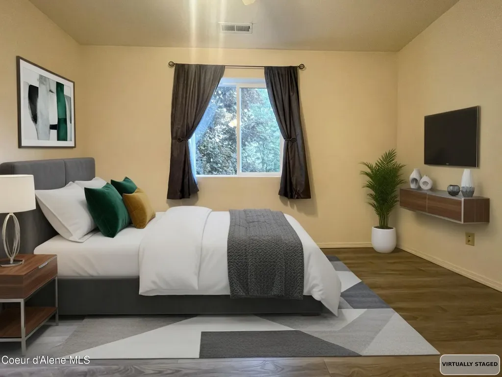 1201 Spruce Street Sandpoint ID 83864