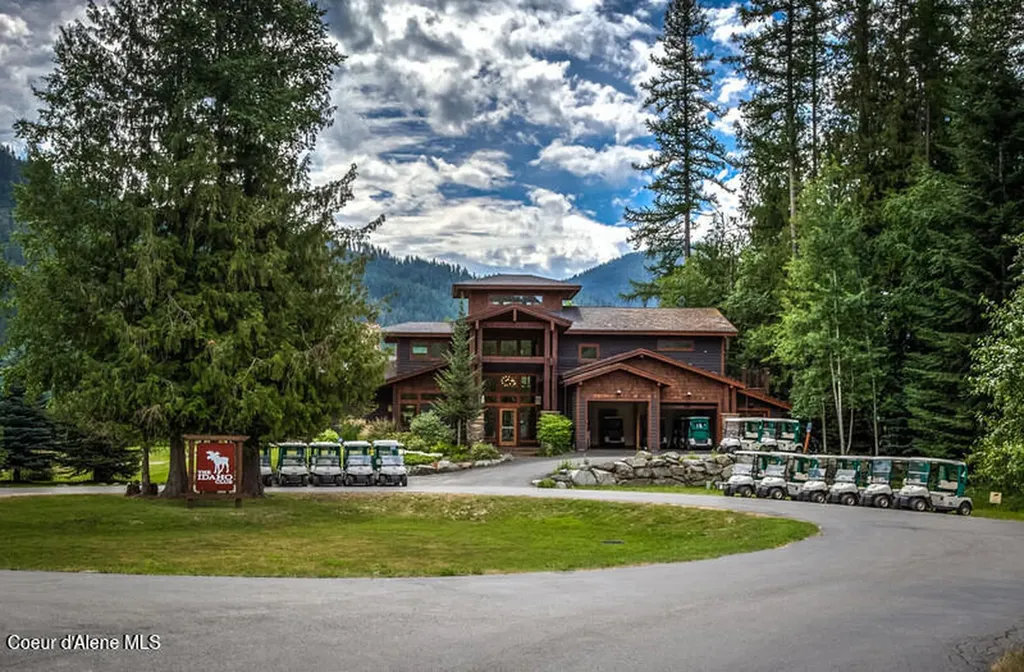 1201 Spruce Street Sandpoint ID 83864