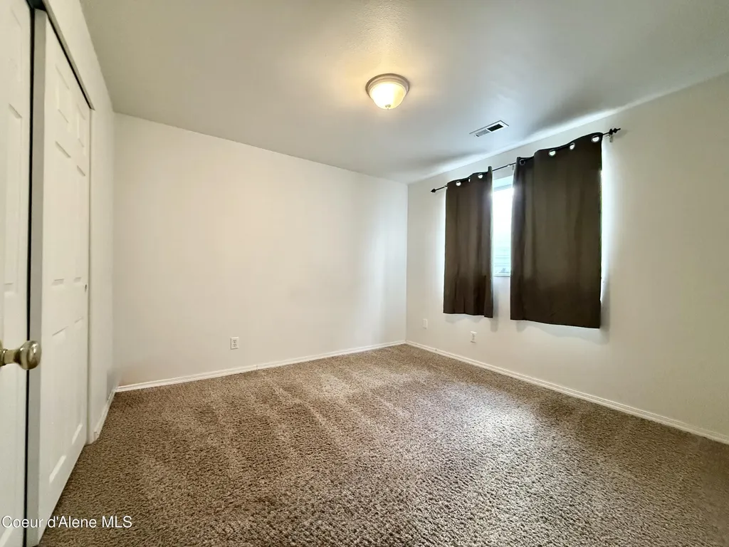 1190 W Palouse Drive Post Falls ID 83854