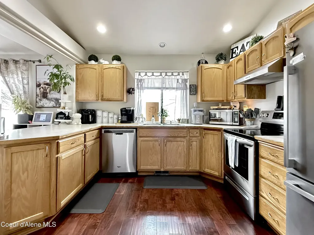 1190 W Palouse Drive Post Falls ID 83854