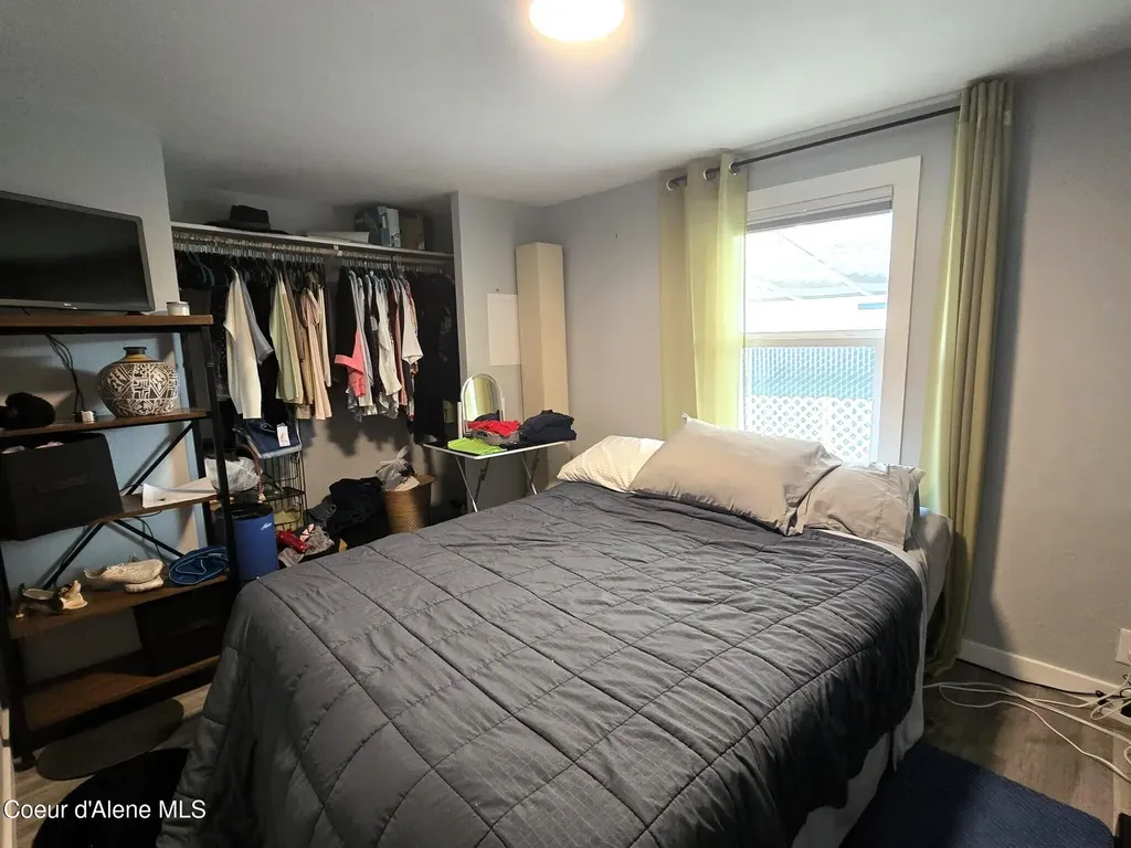 28 E Walrose Loop Hayden ID 83835