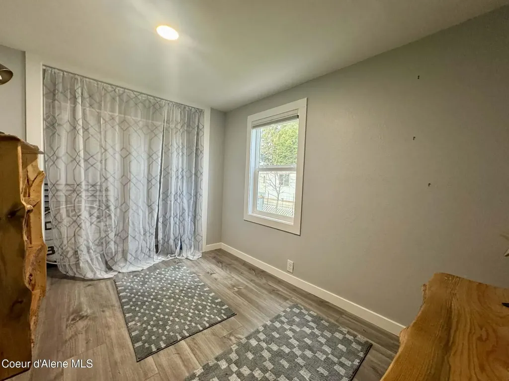 28 E Walrose Loop Hayden ID 83835