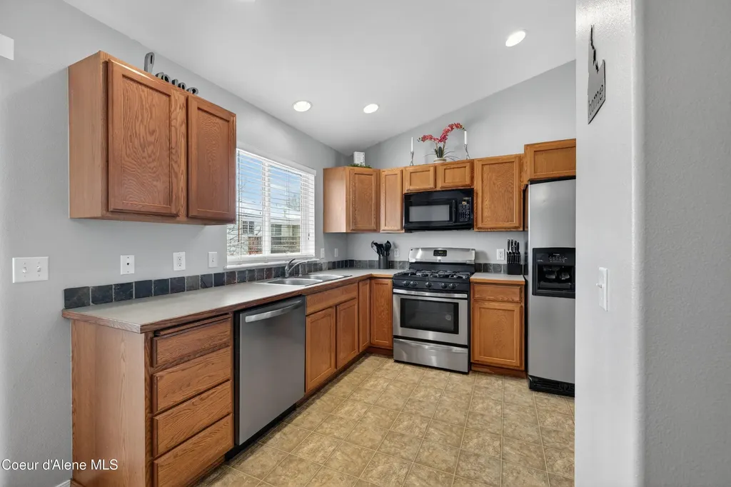 2734 E Redondo Circle Post Falls ID 83854