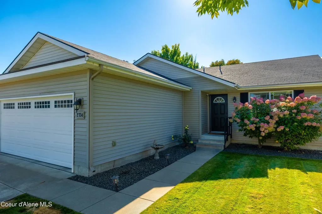 2734 E Redondo Circle Post Falls ID 83854