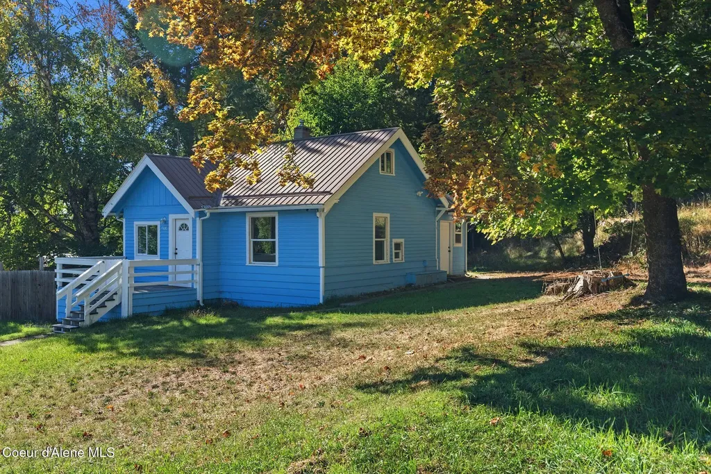 7492 Mohawk Street Bonners Ferry ID 83805
