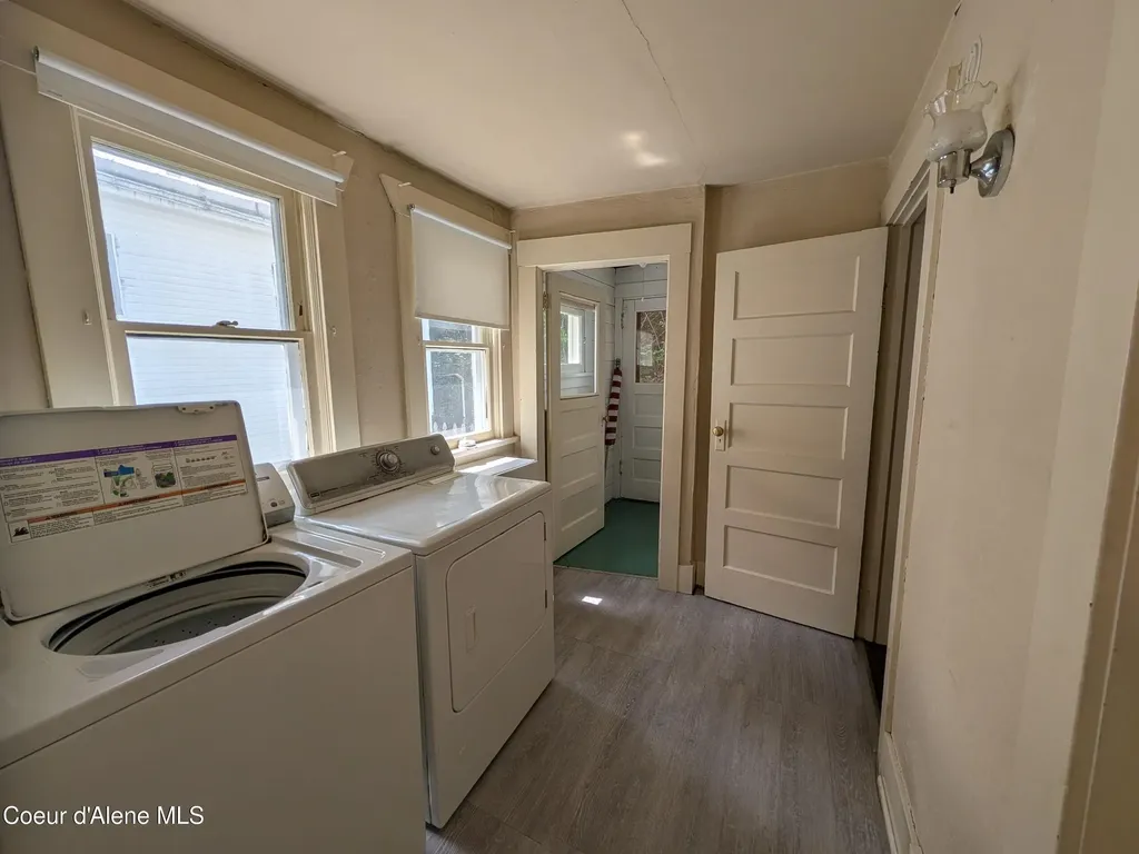 132 King Street Wallace ID 83873