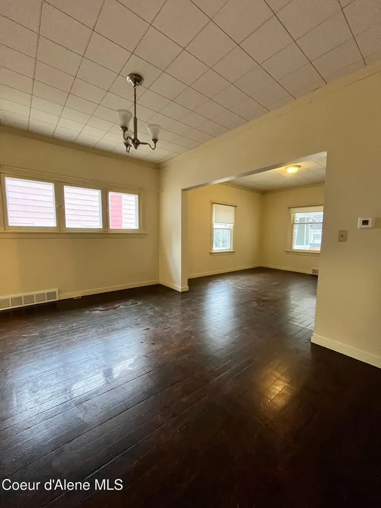 132 King Street Wallace ID 83873