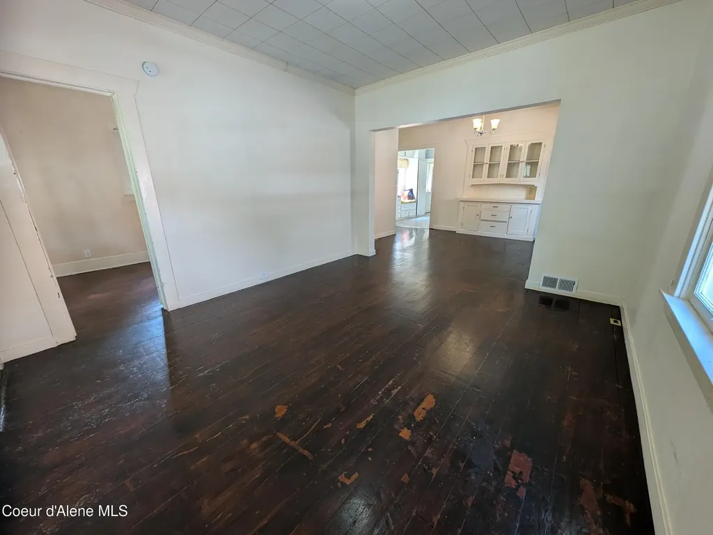 132 King Street Wallace ID 83873