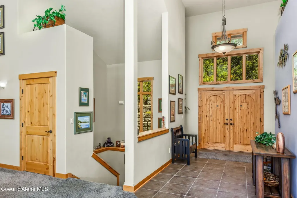 412 E Beachhouse Lane Harrison ID 83833