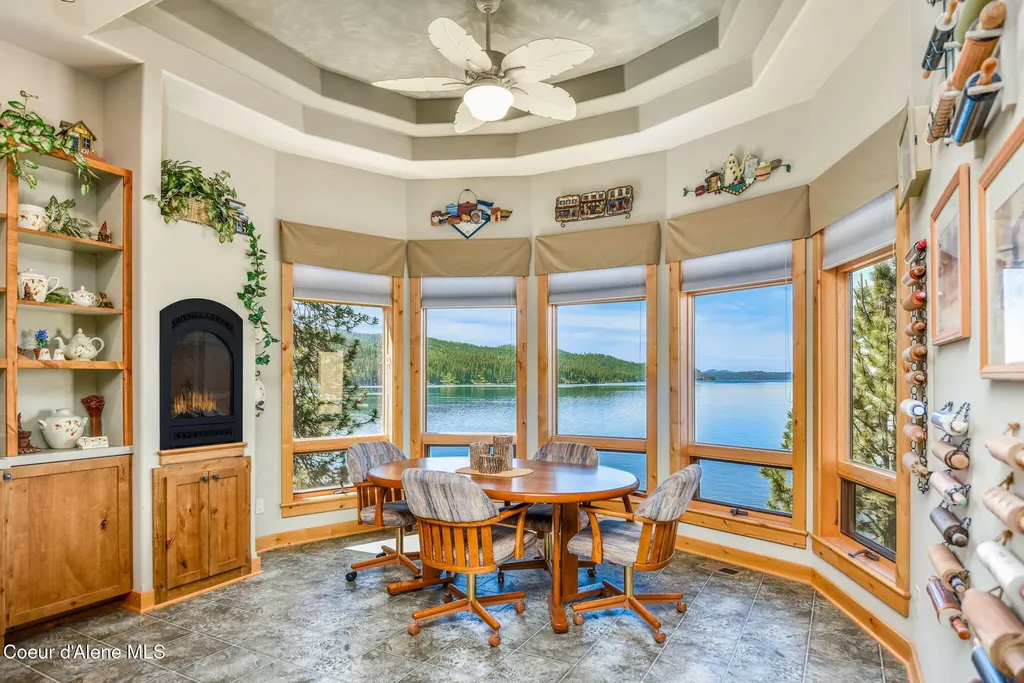 412 E Beachhouse Lane Harrison ID 83833