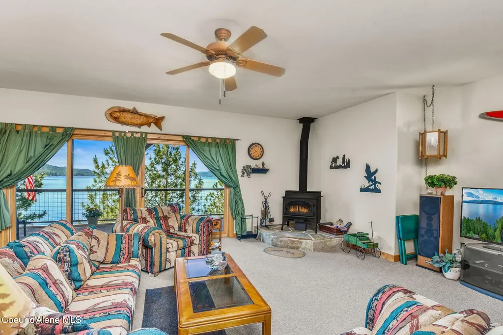 412 E Beachhouse Lane Harrison ID 83833