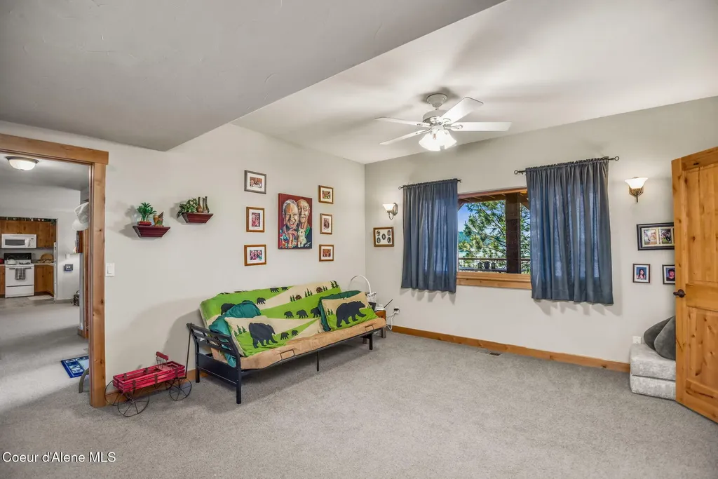412 E Beachhouse Lane Harrison ID 83833