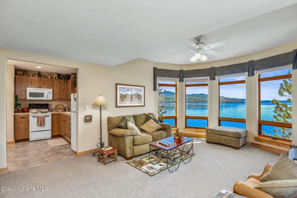 412 E Beachhouse Lane Harrison ID 83833