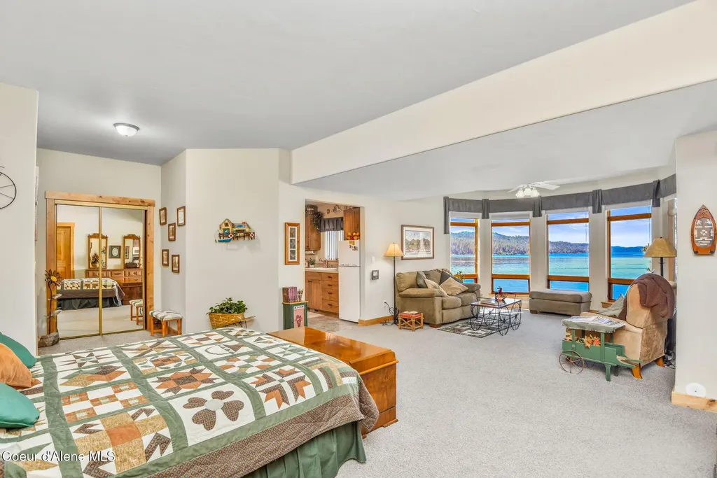 412 E Beachhouse Lane Harrison ID 83833