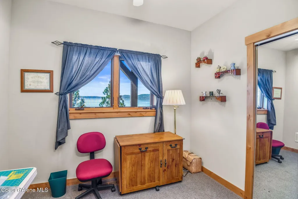 412 E Beachhouse Lane Harrison ID 83833