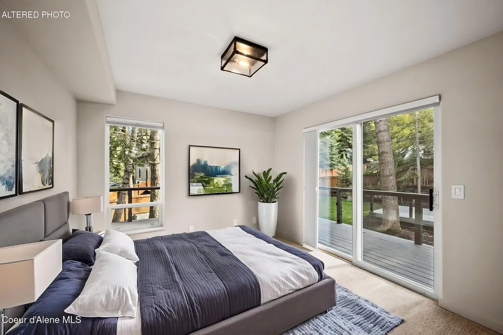 2885 E Point Hayden Drive Hayden ID 83835