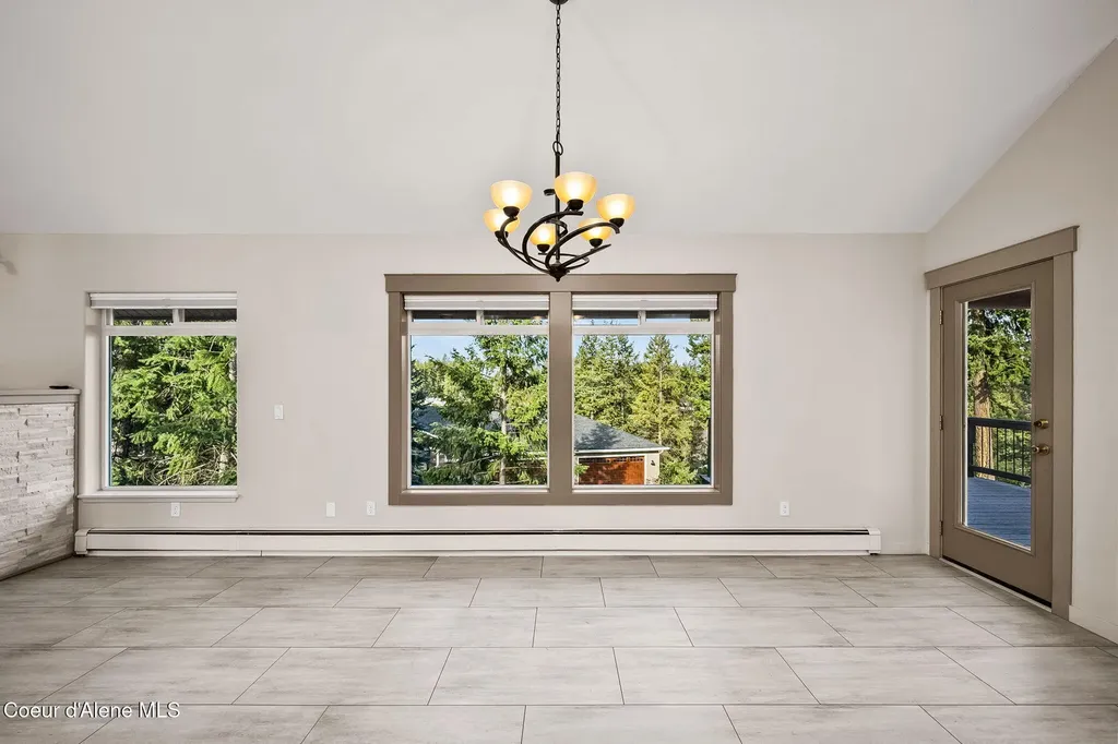 2885 E Point Hayden Drive Hayden ID 83835