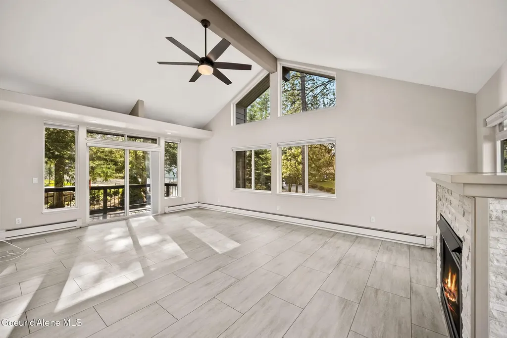 2885 E Point Hayden Drive Hayden ID 83835