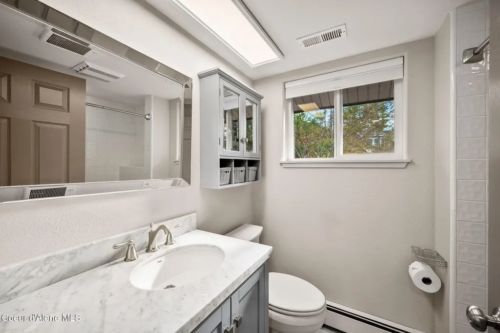 2885 E Point Hayden Drive Hayden ID 83835
