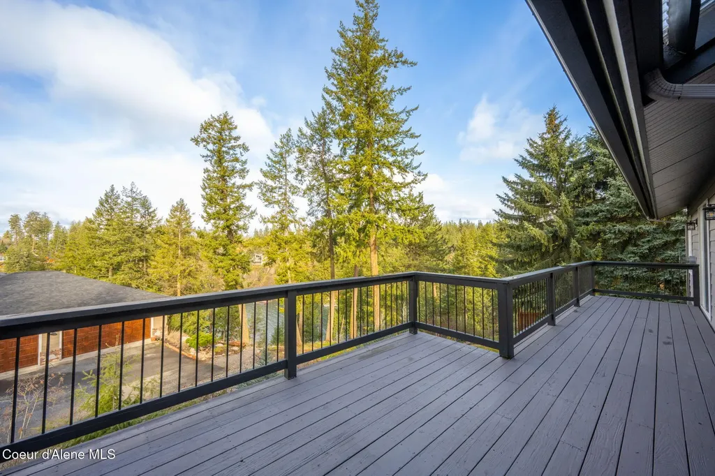 2885 E Point Hayden Drive Hayden ID 83835
