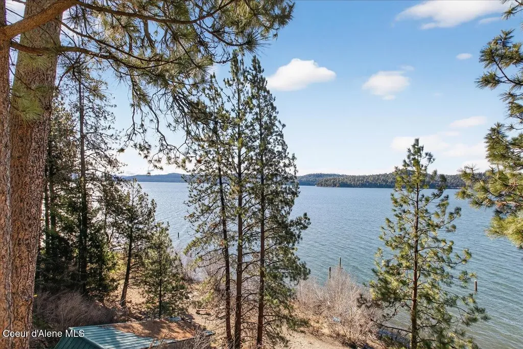 6832 W Half Circle Loop Worley ID 83876
