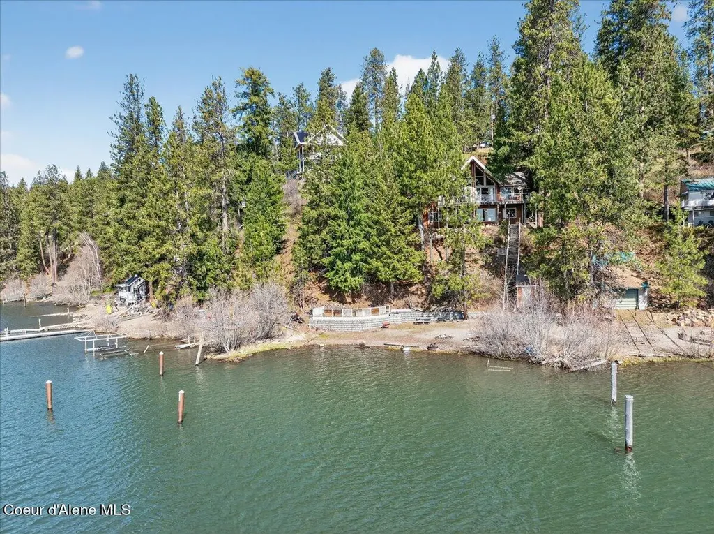 6832 W Half Circle Loop Worley ID 83876