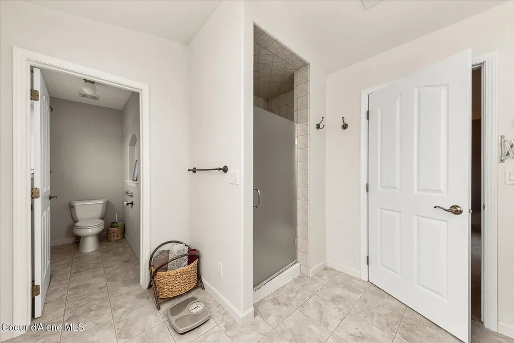 2145 W Grange Avenue Post Falls ID 83854