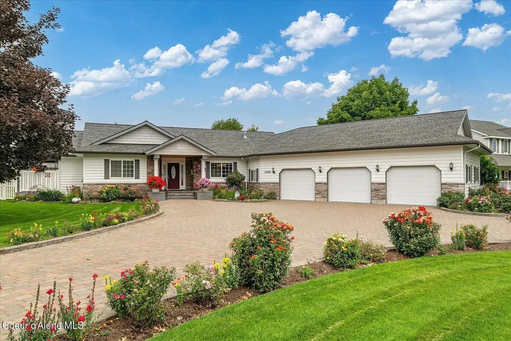 2145 W Grange Avenue Post Falls ID 83854