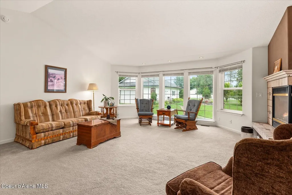 2145 W Grange Avenue Post Falls ID 83854