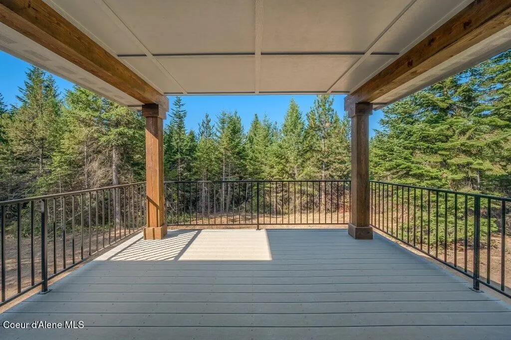 282 Ares Way Priest River ID 83856