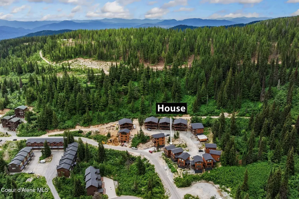 21 Harrison Lane Sandpoint ID 83864