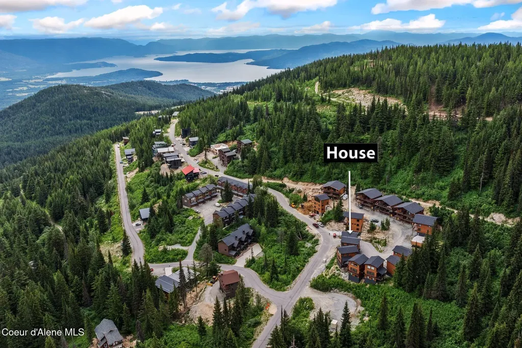 21 Harrison Lane Sandpoint ID 83864