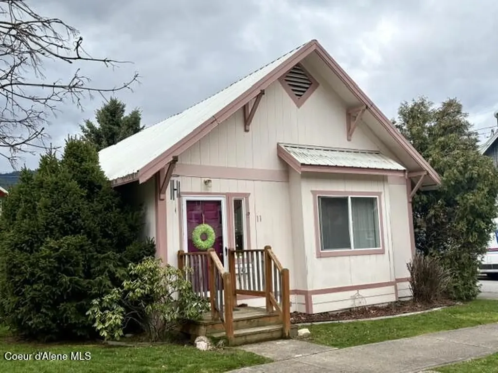11 W Mission Avenue Kellogg ID 83837