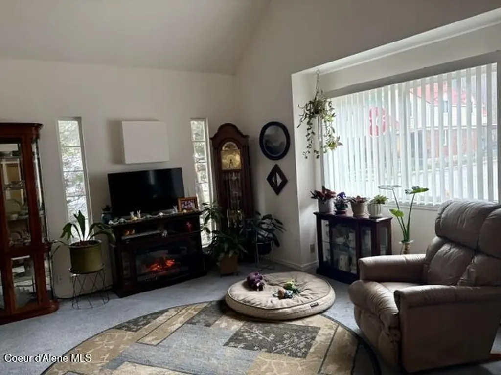 11 W Mission Avenue Kellogg ID 83837