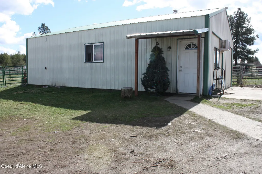 6493 E Trinity Lane Athol ID 83801
