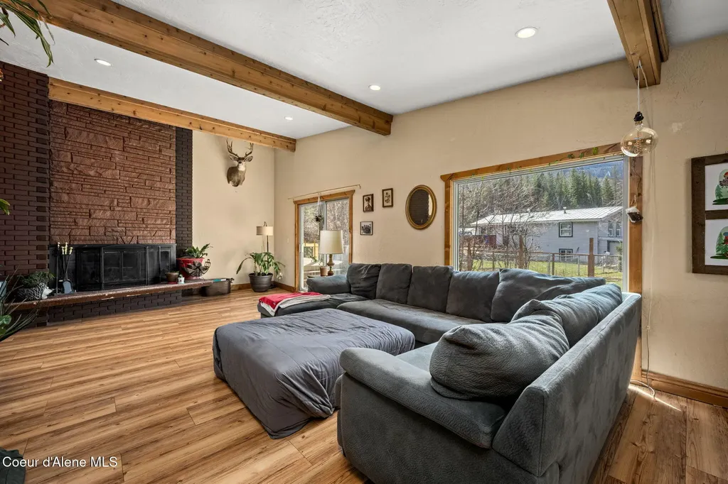 9 Margaret Avenue Kellogg ID 83837