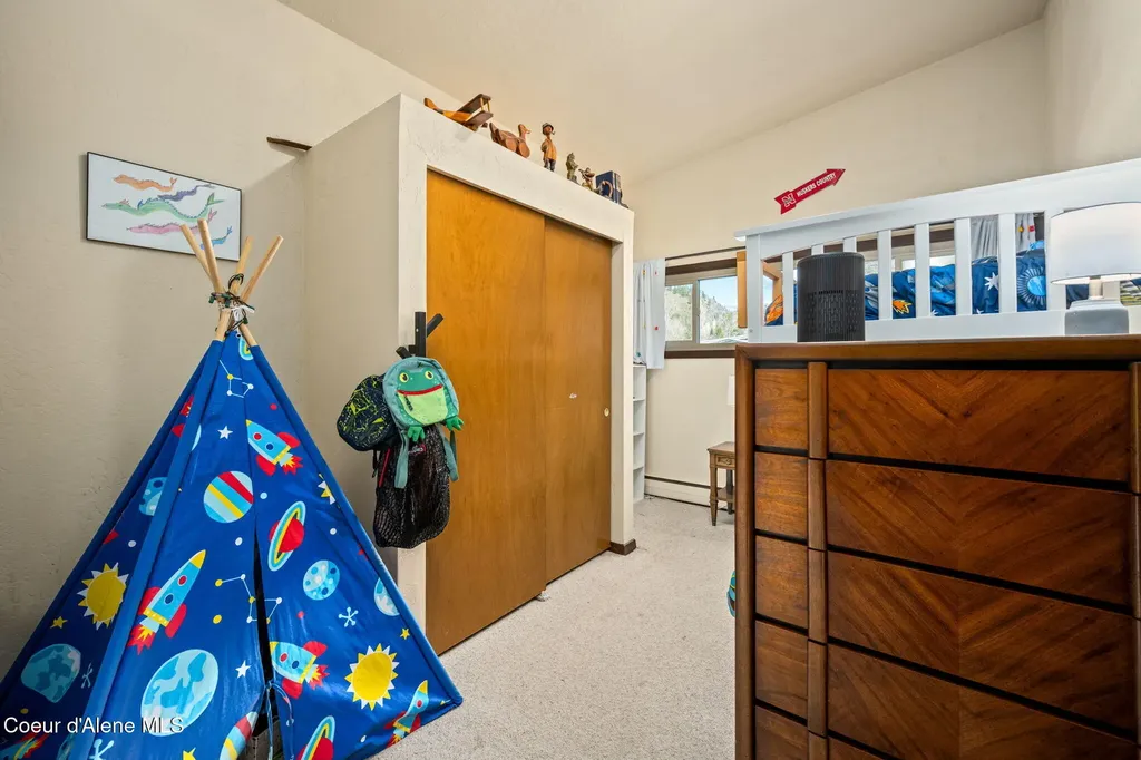 9 Margaret Avenue Kellogg ID 83837