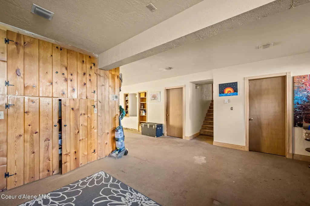 9 Margaret Avenue Kellogg ID 83837