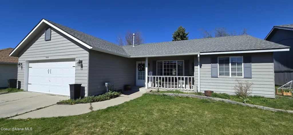 906 E Glacier Peak Drive Post Falls ID 83854
