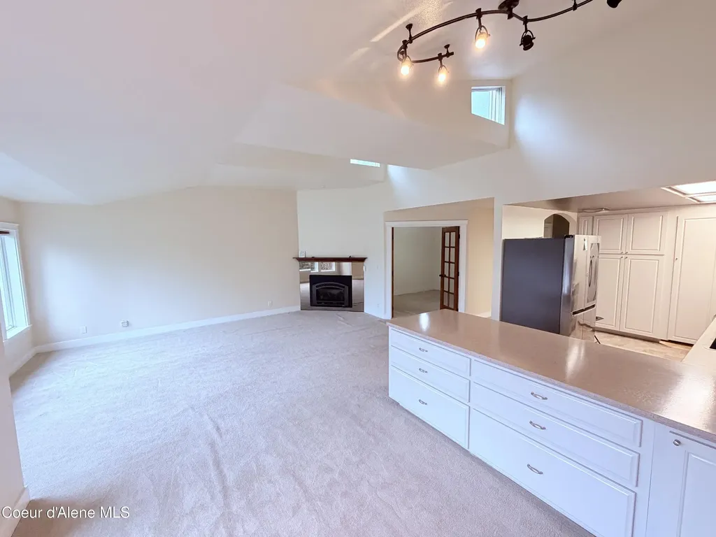 10861 N Canterbury Cove Hayden ID 83835