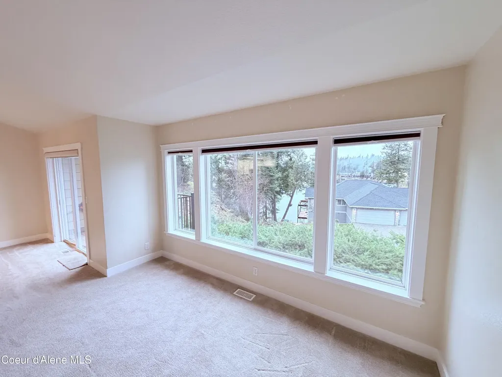 10861 N Canterbury Cove Hayden ID 83835