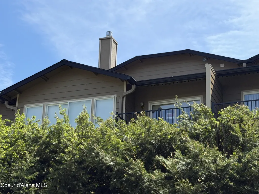 10861 N Canterbury Cove Hayden ID 83835
