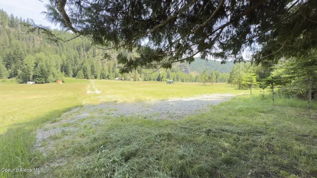 10832 Old River Road Kingston ID 83839