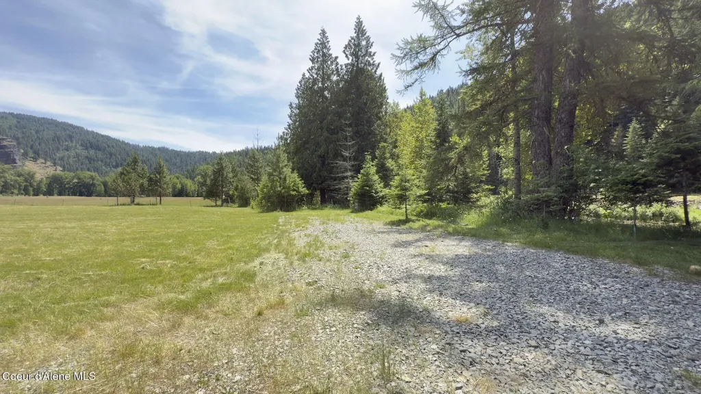 10832 Old River Road Kingston ID 83839