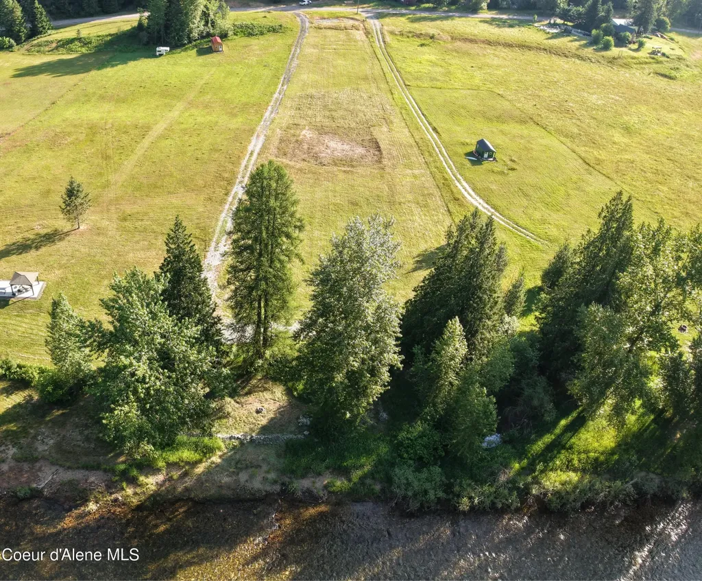 10832 Old River Road Kingston ID 83839