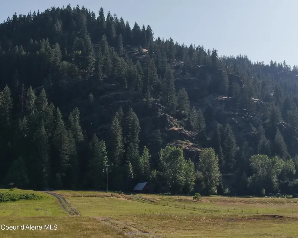 10832 Old River Road Kingston ID 83839