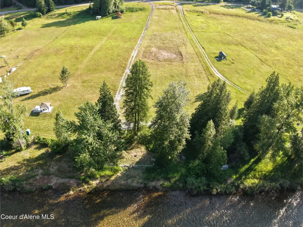 10832 Old River Road Kingston ID 83839