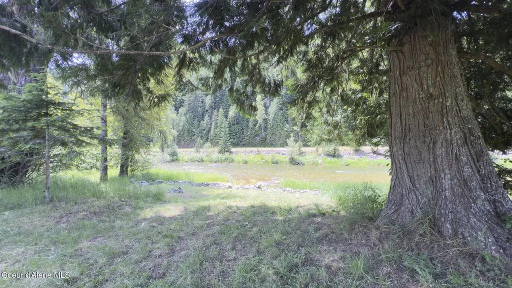 10832 Old River Road Kingston ID 83839